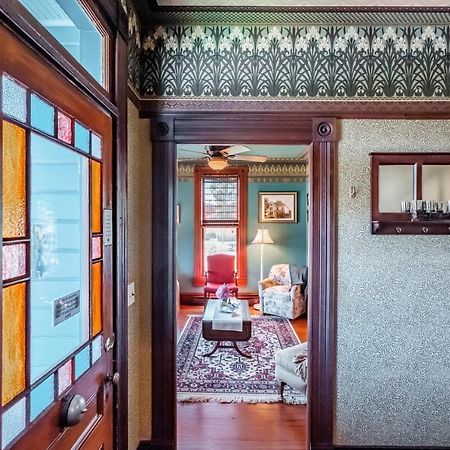 Monmouth Mamere'S Guest House מראה חיצוני תמונה