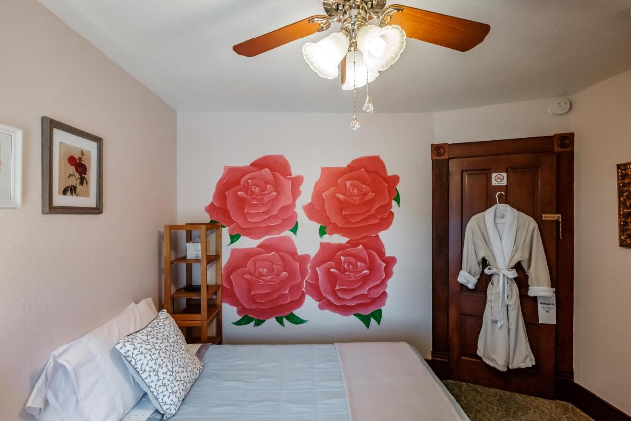 Monmouth Mamere'S Guest House מראה חיצוני תמונה